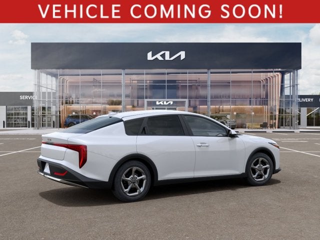 2026 Kia K4 LXS