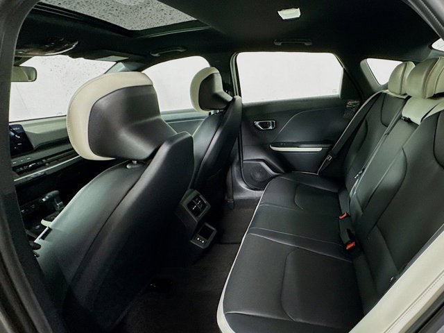 2025 Kia K4 GT-Line Turbo