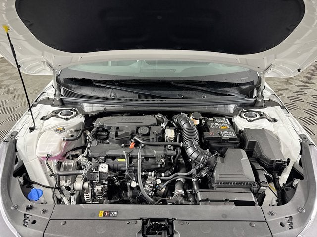 2025 Kia K4 GT-Line Turbo