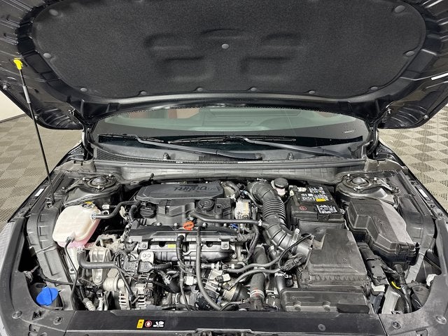 2025 Kia K4 GT-Line Turbo