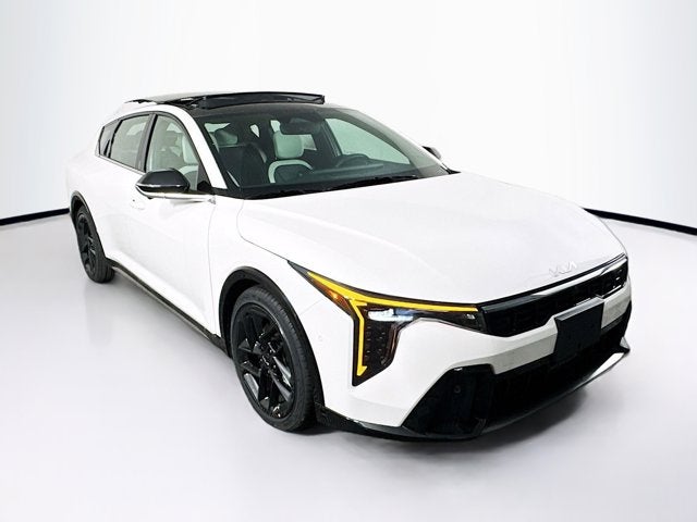 2025 Kia K4 GT-Line Turbo