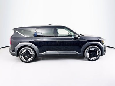 2026 Kia EV9 Wind