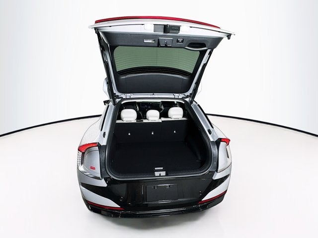 2025 Kia EV6 Wind