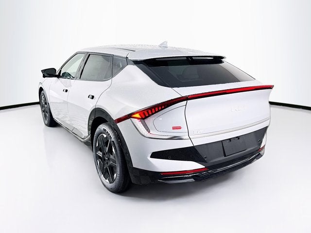 2025 Kia EV6 Wind