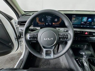 2025 Kia K5 LXS