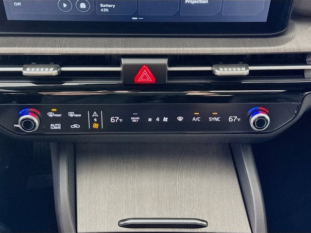 2026 Kia Sportage Plug-In Hybrid X-Line