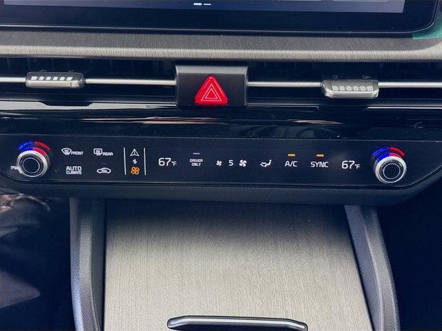 2026 Kia Sportage Plug-In Hybrid X-Line