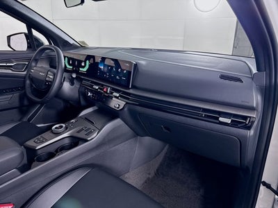 2026 Kia Sportage Plug-In Hybrid X-Line