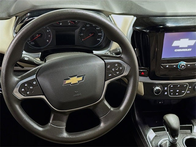 2022 Chevrolet Traverse LS