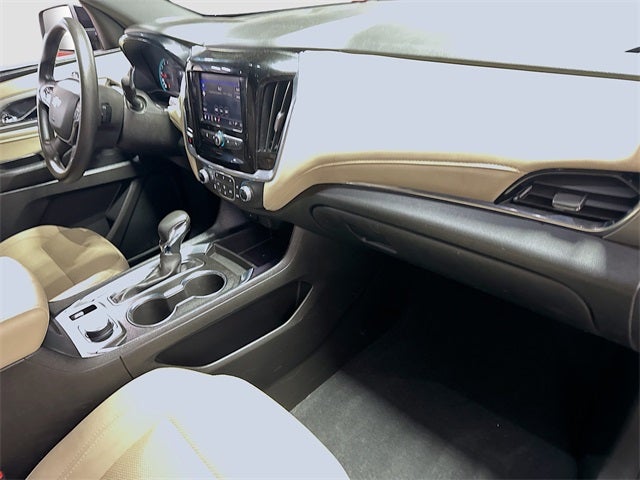 2022 Chevrolet Traverse LS