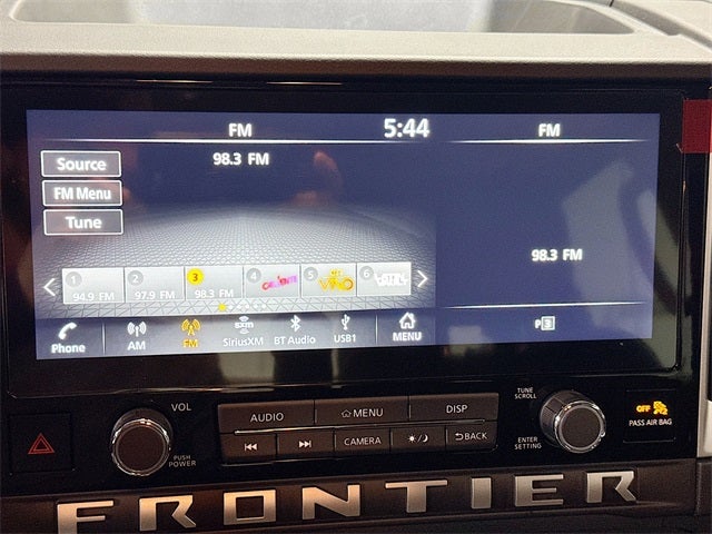 2025 Nissan Frontier SV