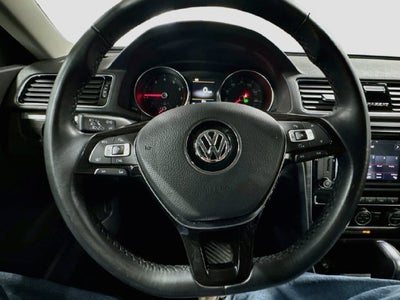 2018 Volkswagen Passat Base