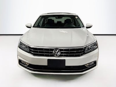 2018 Volkswagen Passat Base
