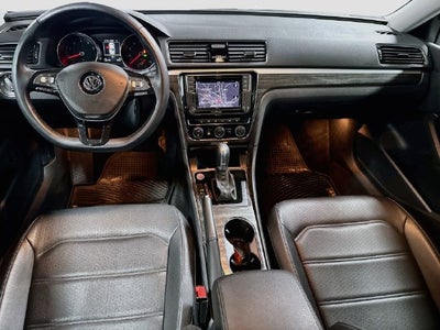 2018 Volkswagen Passat Base