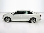 2018 Volkswagen Passat Base