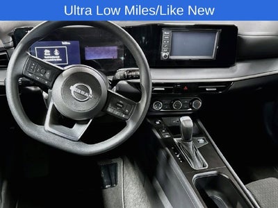 2025 Nissan Kicks S