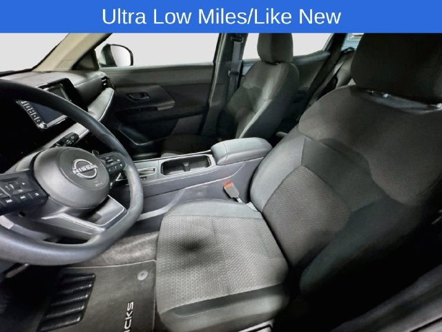 2025 Nissan Kicks S