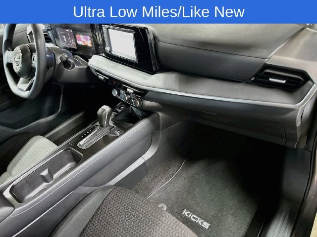 2025 Nissan Kicks S
