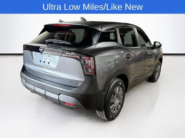 2025 Nissan Kicks S