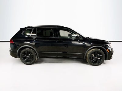 2024 Volkswagen Tiguan 2.0T SE R-Line Black