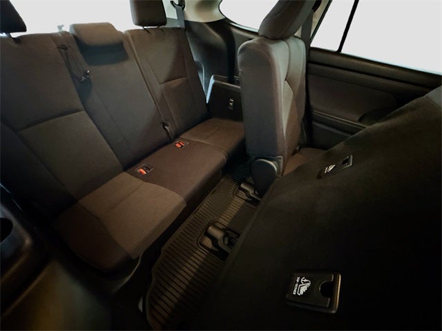 2022 Toyota Highlander L