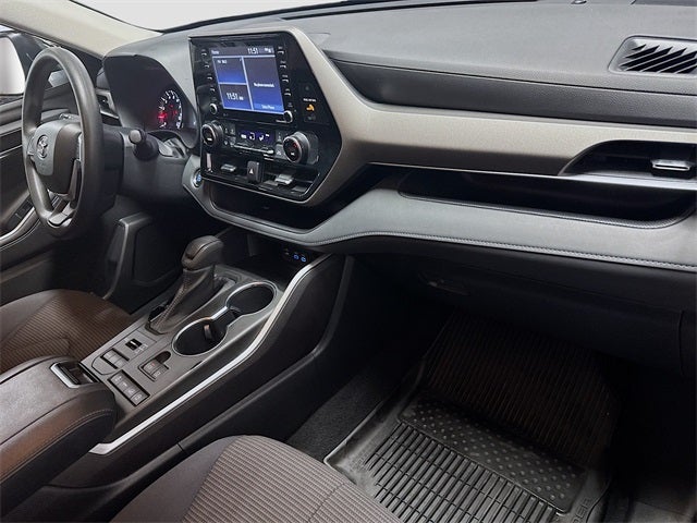 2022 Toyota Highlander L