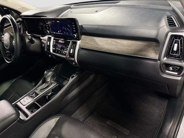 2023 Kia Sorento X-Line S