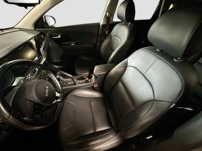 2022 Kia Niro Touring