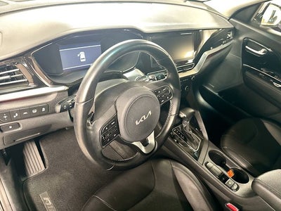 2022 Kia Niro Touring