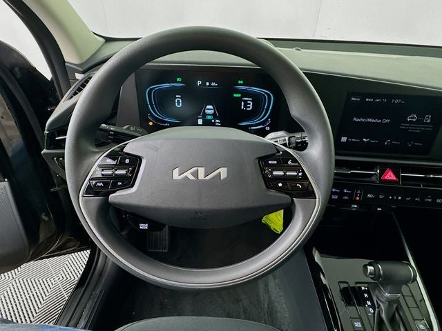 2025 Kia Niro LX