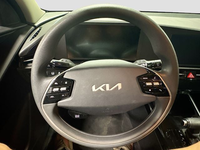 2025 Kia Niro LX