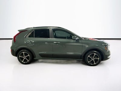 2025 Kia Niro EX