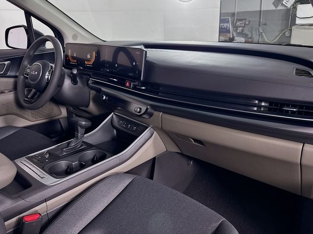 2026 Kia Carnival LX