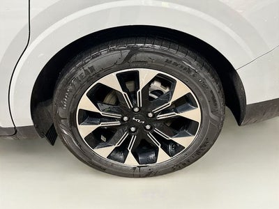 2023 Kia Carnival EX