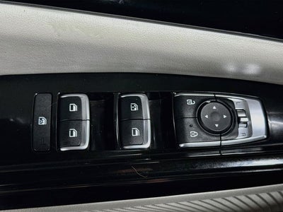 2023 Kia Carnival EX