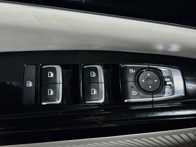 2023 Kia Carnival EX
