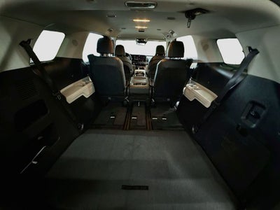 2023 Kia Carnival EX