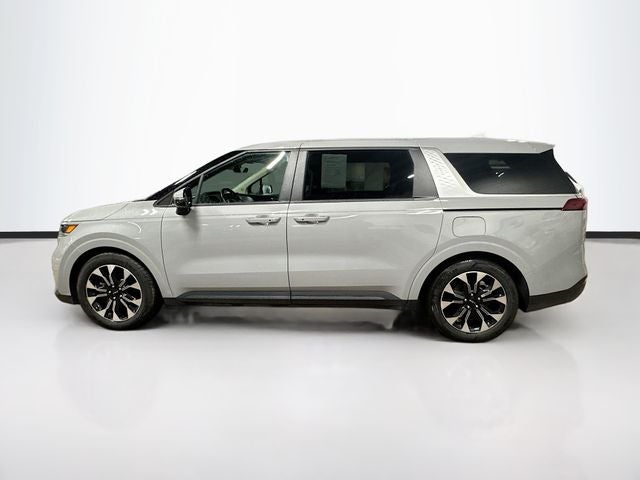 2023 Kia Carnival EX