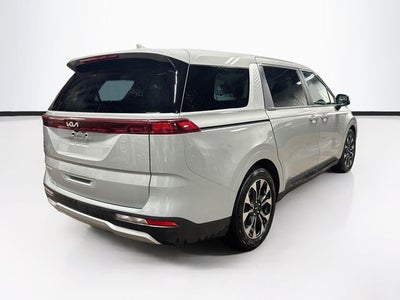 2024 Kia Carnival EX