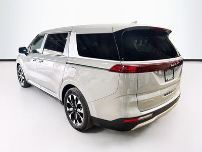 2024 Kia Carnival EX