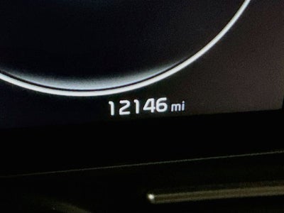 2024 Kia Carnival SX