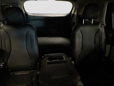 2024 Kia Carnival SX
