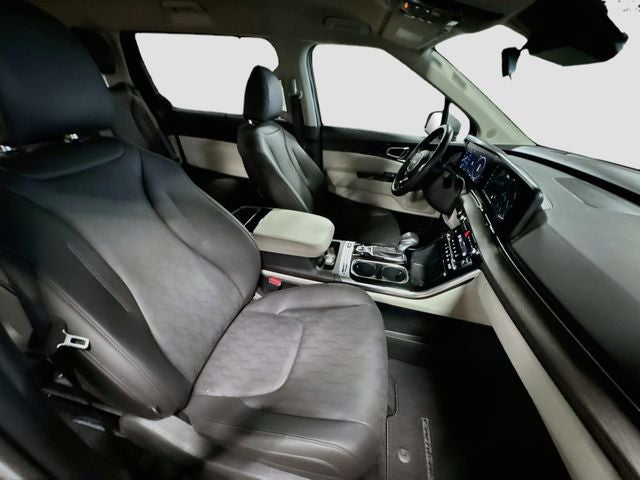 2024 Kia Carnival SX
