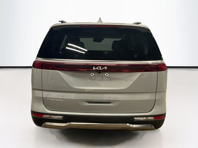 2024 Kia Carnival SX