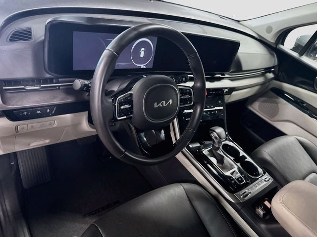 2024 Kia Carnival SX