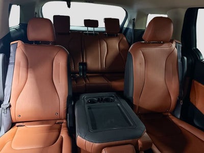 2024 Kia Carnival SX