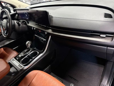 2024 Kia Carnival SX