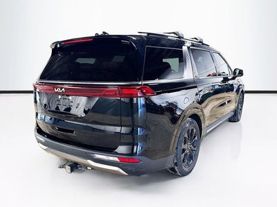 2024 Kia Carnival SX