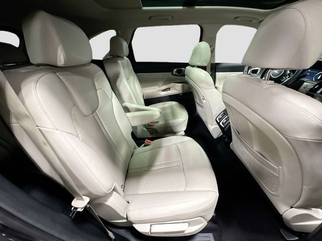 2024 Kia Sorento Plug-In Hybrid SX Prestige